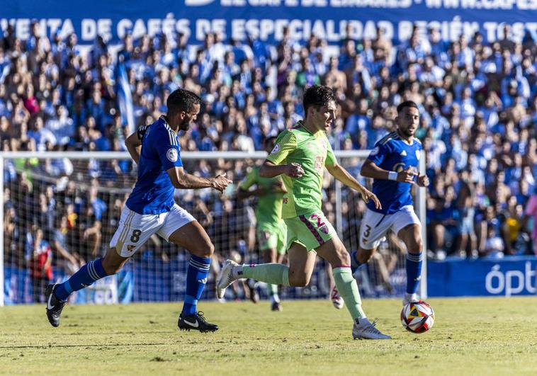 El Málaga marca las primeras distancias en la clasificación