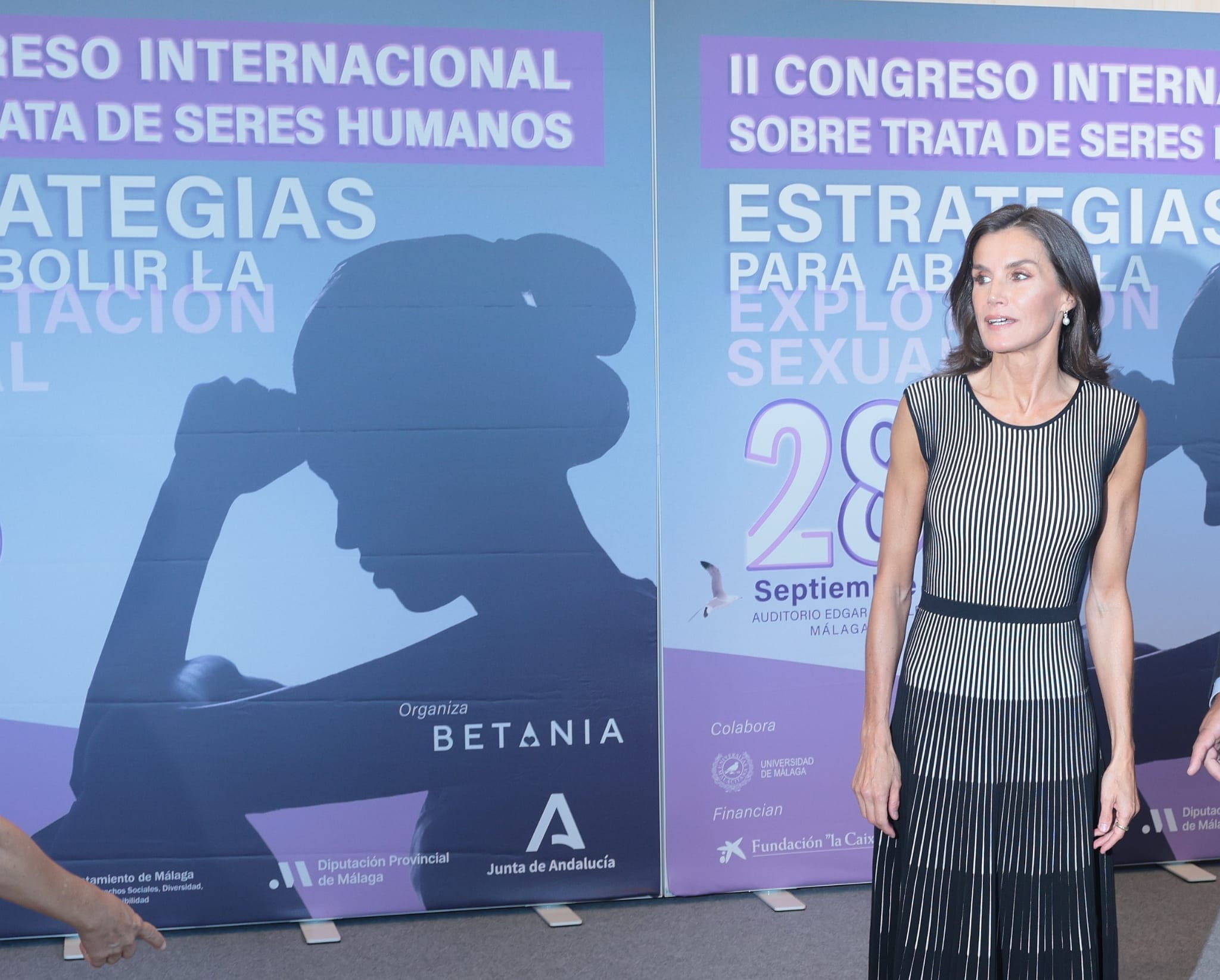 Las mejores imágenes de la reina Letizia en Málaga en el II Congreso de Trata de Seres Humanos