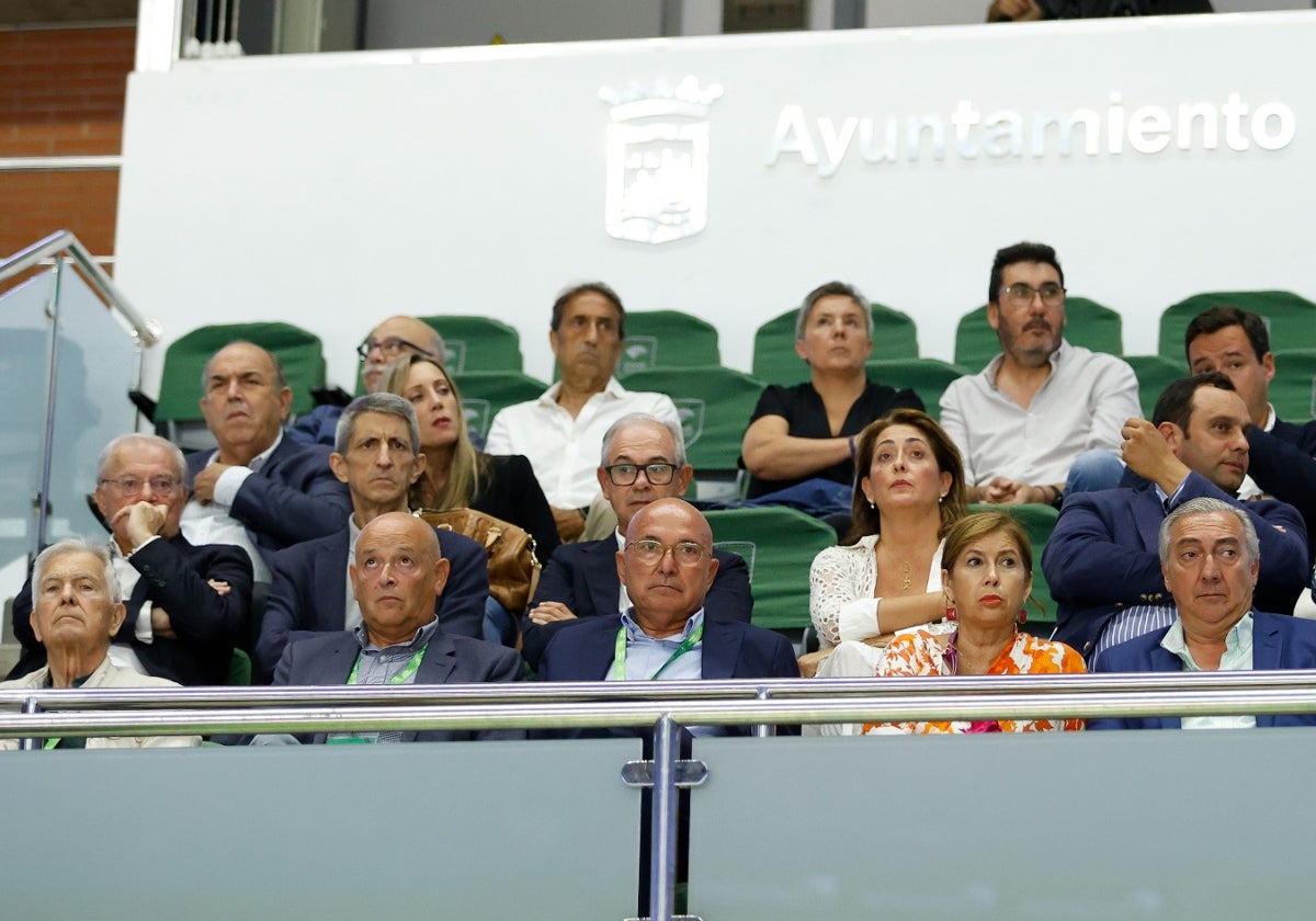 Imagen del Palco del Palacio de los Deportes durante el encuentro contra el Valencia.