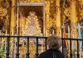 Se inician los trabajos de restauración de la Virgen del Rocío de Almonte