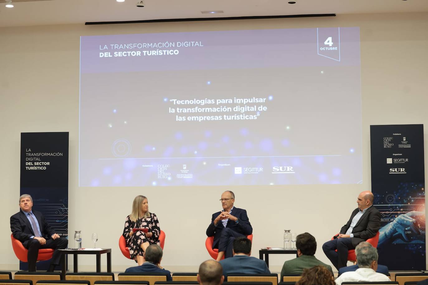 La jornada &#039;La transformación digital del sector turístico&#039;, en imágenes