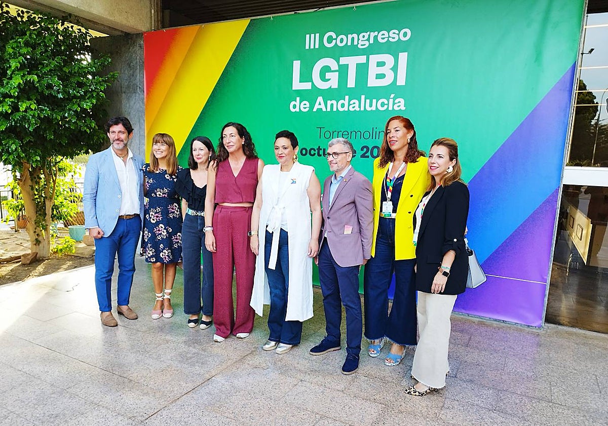 Autoridades al inciio del Congreso LGTBI.