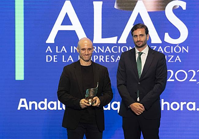 Javier González Bernal junto a Daniel Toscano.