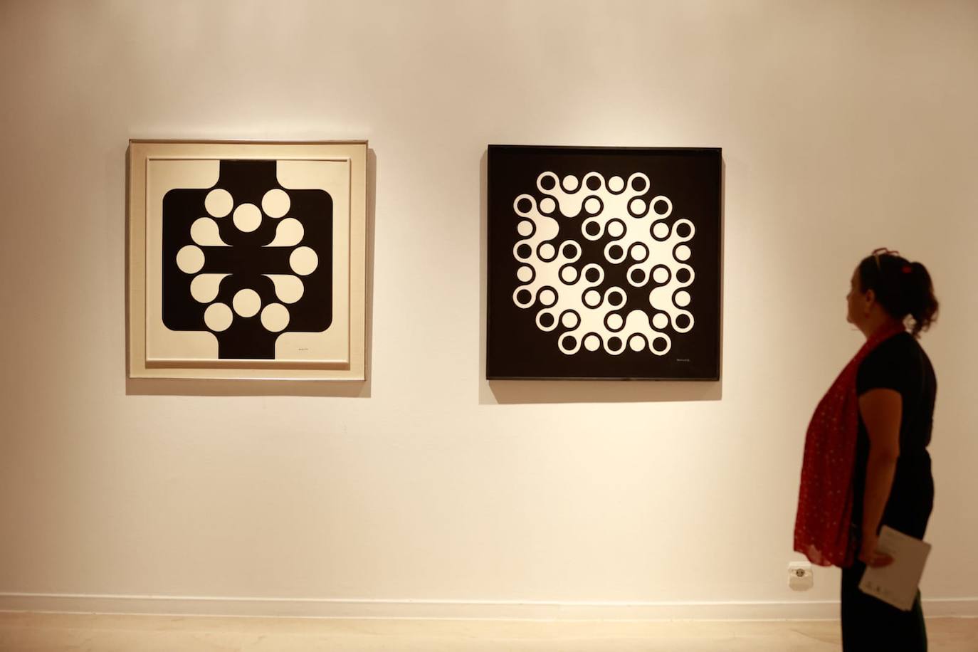 De Nueva York a La Coracha: la colección donada por Evelyn Botella se exhibe al fin en Málaga