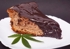 Imagen de archivo de un brownie de marihuana.