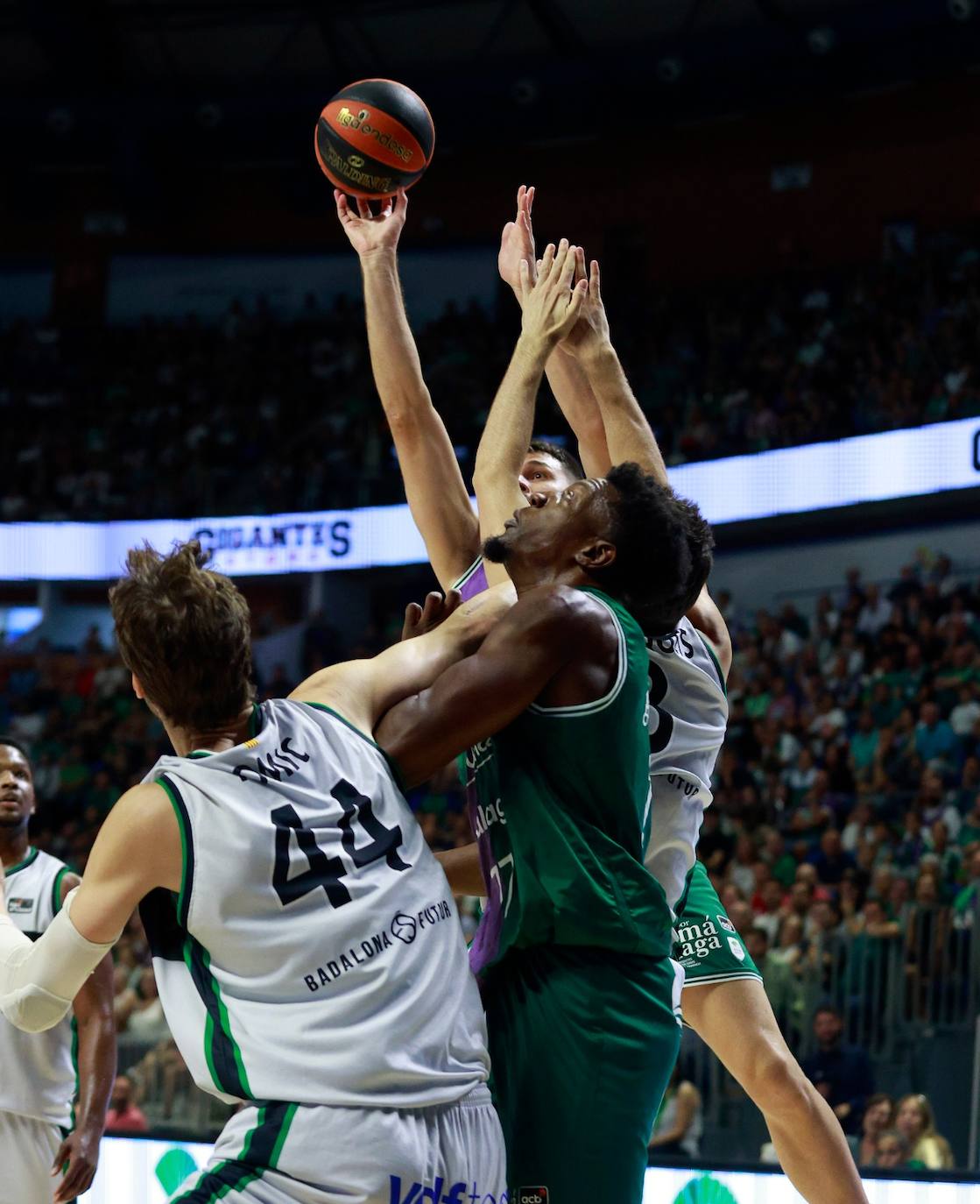 El Unicaja- Joventut, en imágenes