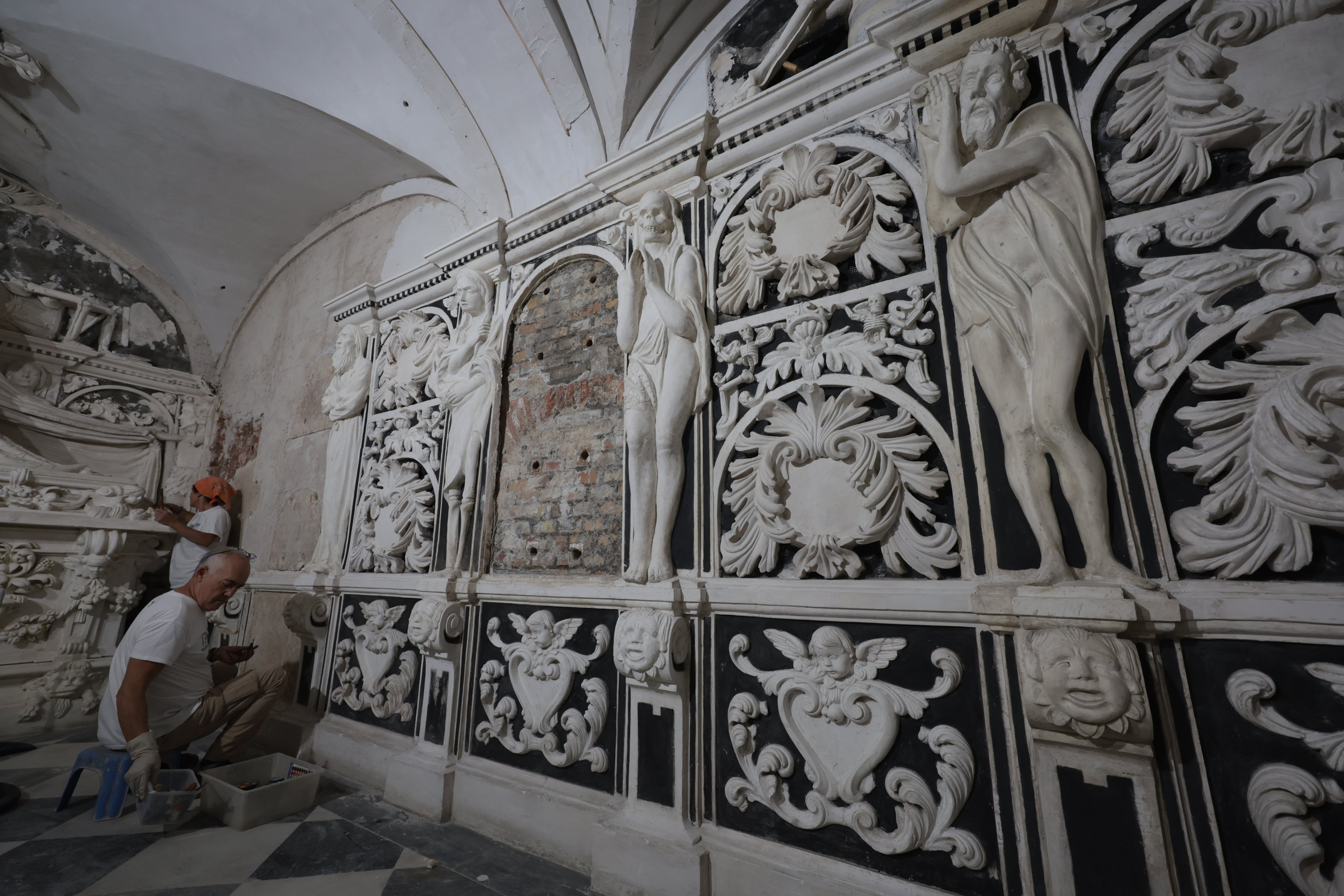 Restauración de la cripta del santuario de la Victoria