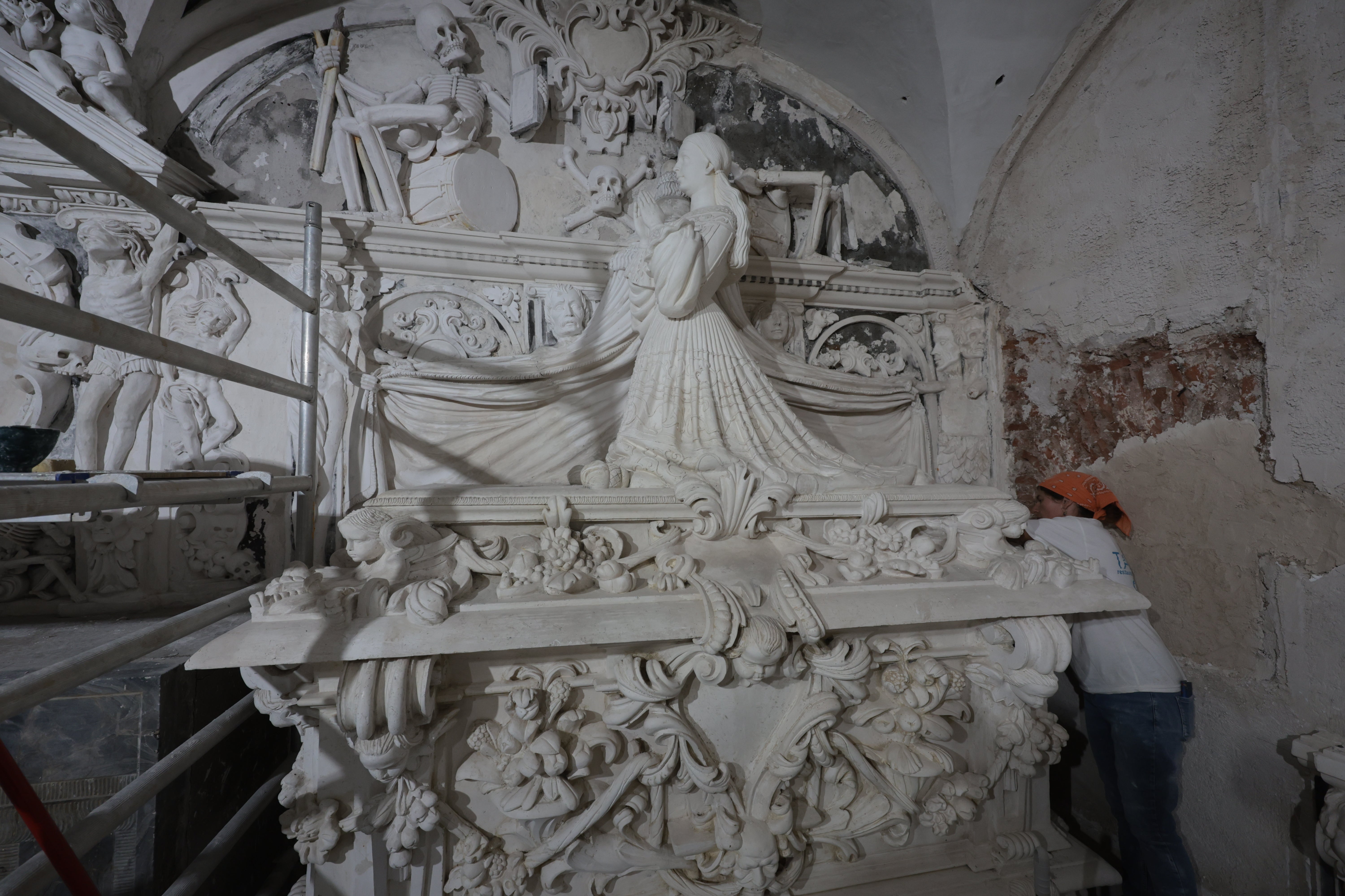 Restauración de la cripta del santuario de la Victoria