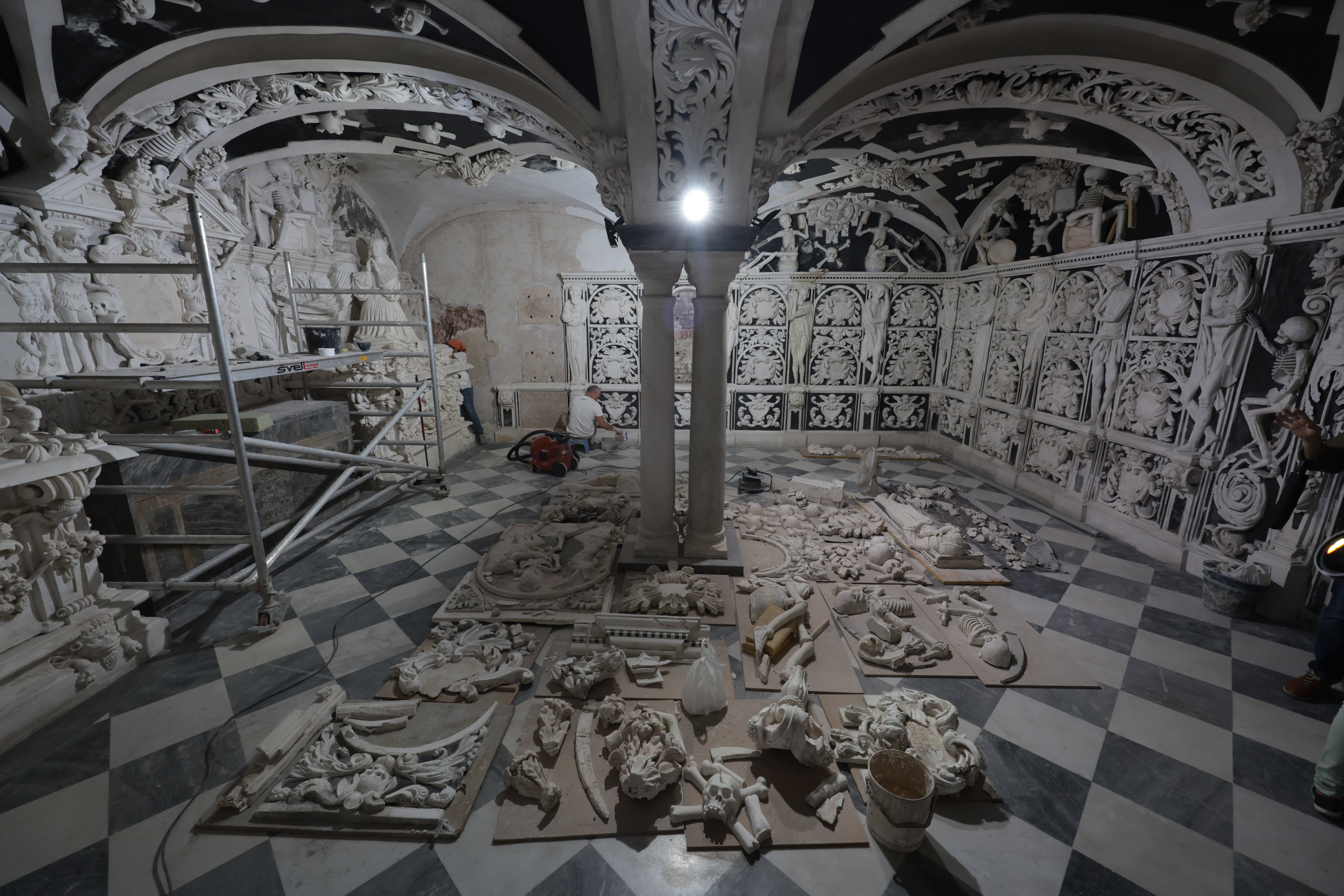 Restauración de la cripta del santuario de la Victoria