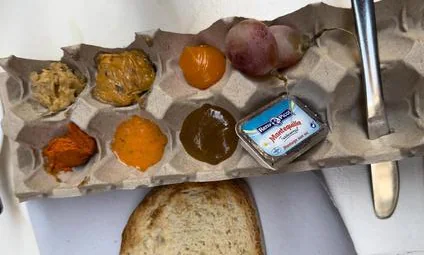 Pincha y corta: La Recova, un desayuno original por menos de 3 euros