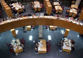 Biblioteca general de la UMA.