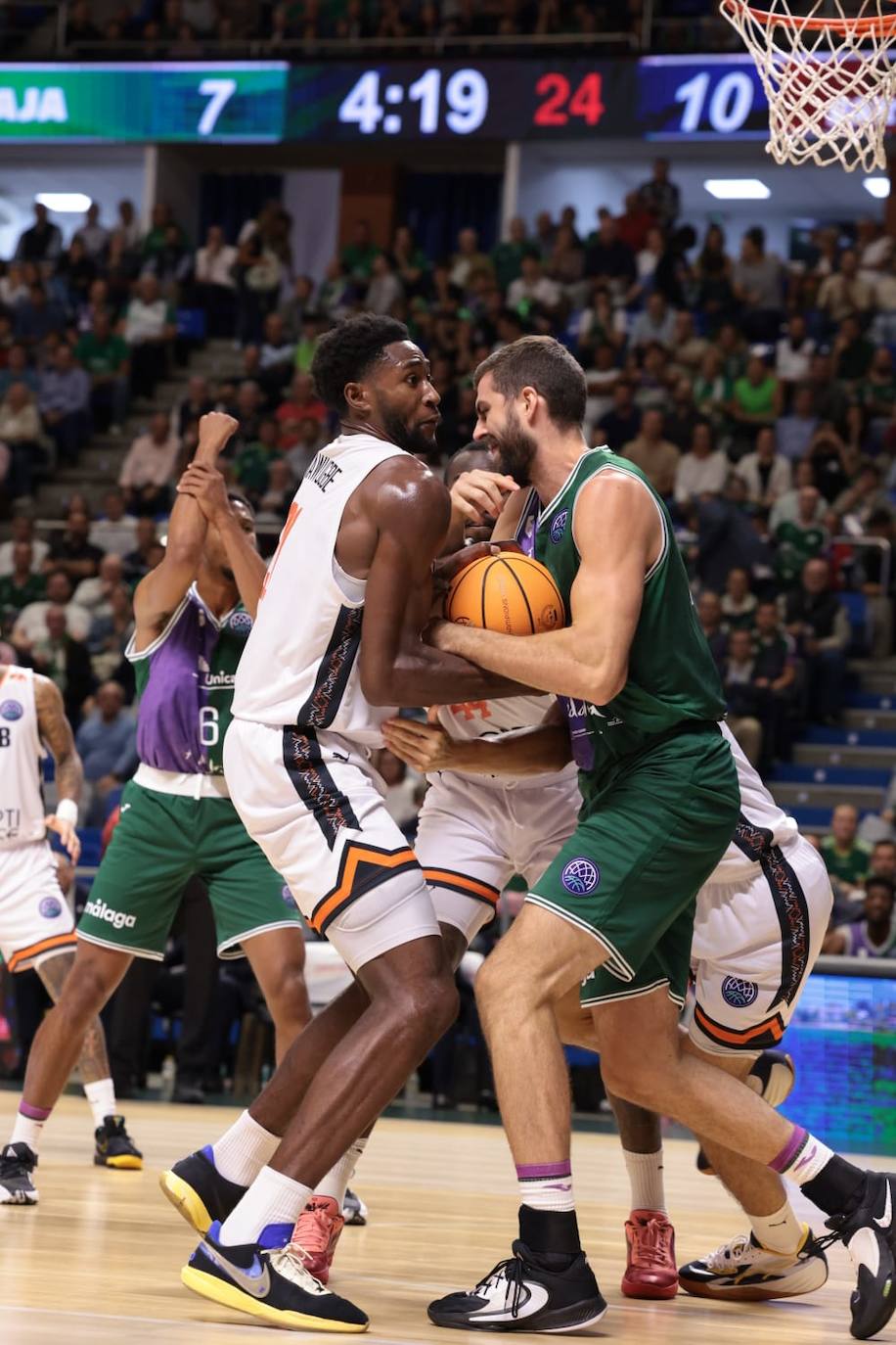 El Unicaja-Le Mans, en imágenes