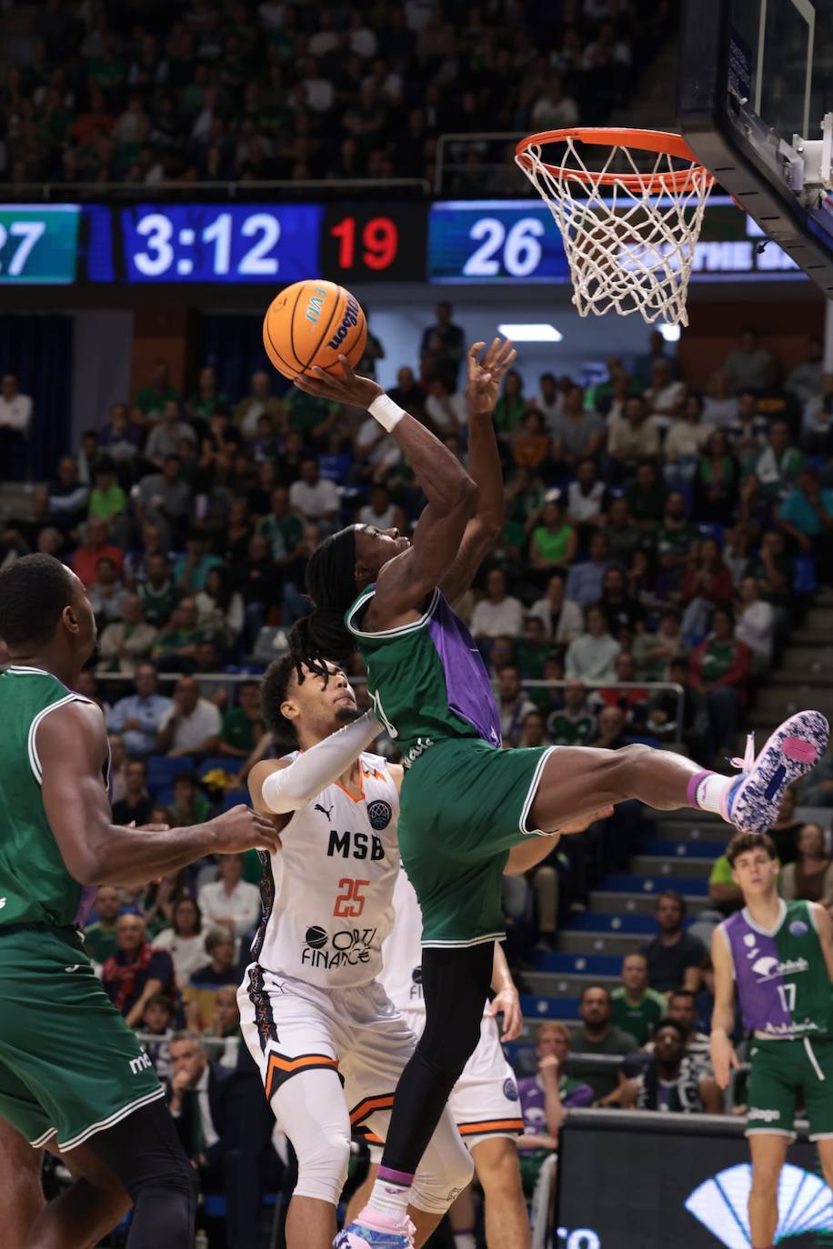 El Unicaja-Le Mans, en imágenes