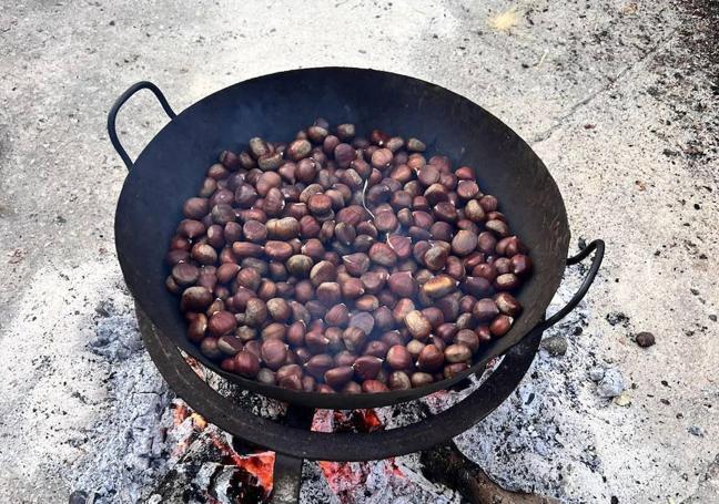 Tostón tradicional en Genalguacil.