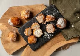 Buñuelos de viento y huesos de santo, el dulce homenaje a los difuntos