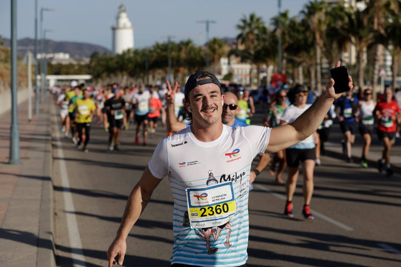 Toroitich pulveriza el récord de la Media Maratón de Málaga, con un registro de 59:13, más de un minuto menos que la plusmarca alcanzada en 2022.