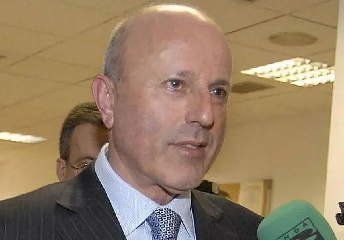 Tomás Olivo se convierte en el segundo accionista de Unicaja Banco