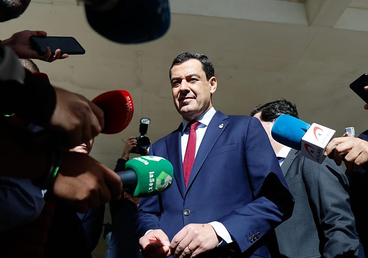 Juanma Moreno, sobre el acuerdo para la investidura de Pedro Sánchez: «Supone la defunción del PSOE como partido de Estado»