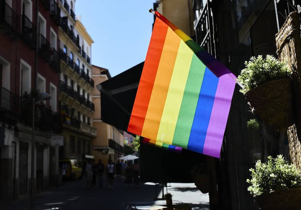 Planes LGTBI en Andalucía para este fin de semana: shows drag, evento para lesbianas y más