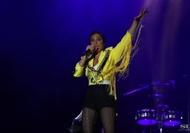 María Peláe durante un concierto.