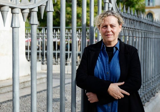 La presidenta de Médicos Sin Fronteras, Paula Gil, en la Plaza de la Merced.