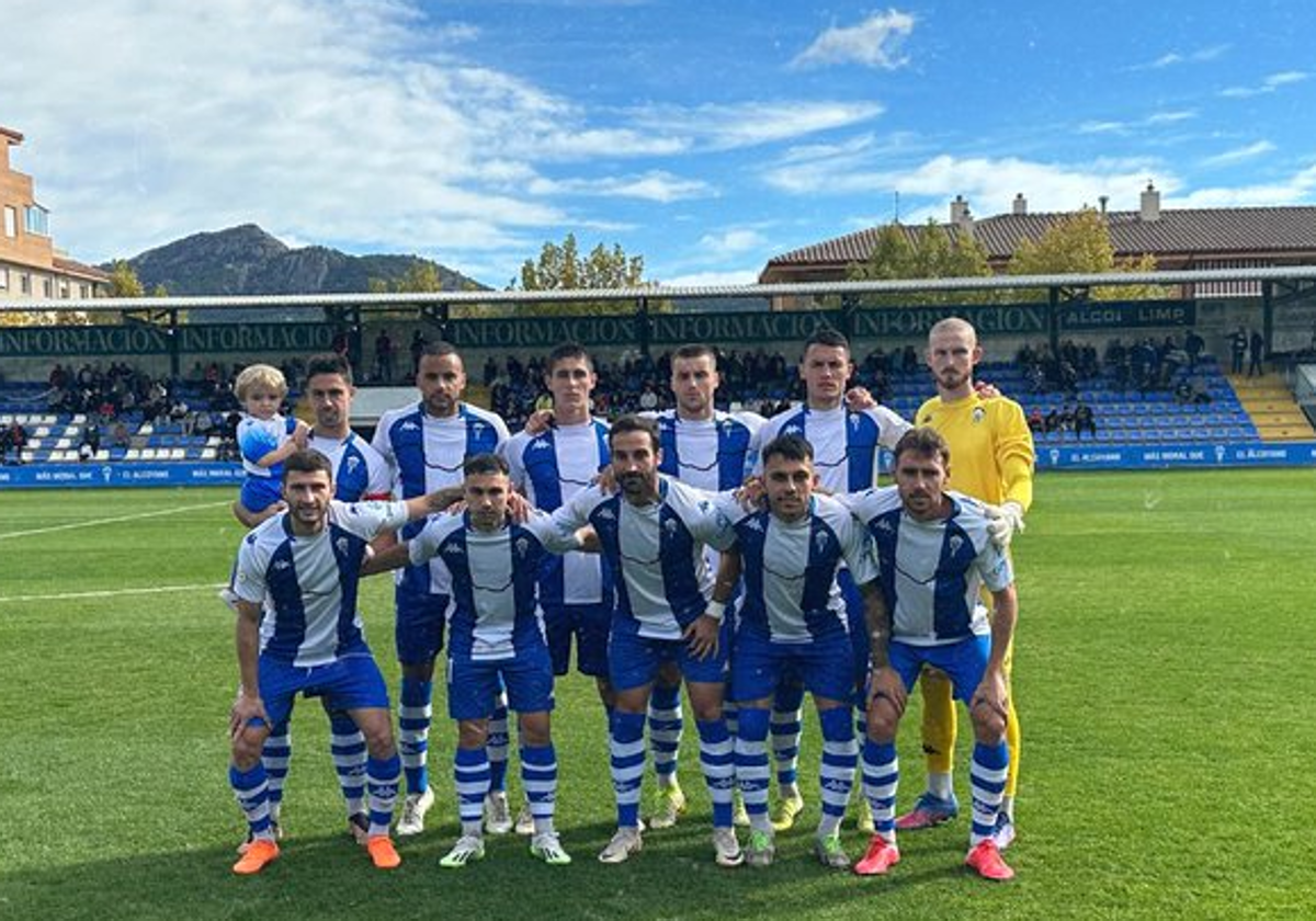 Un once de esta temporada del Alcoyano.