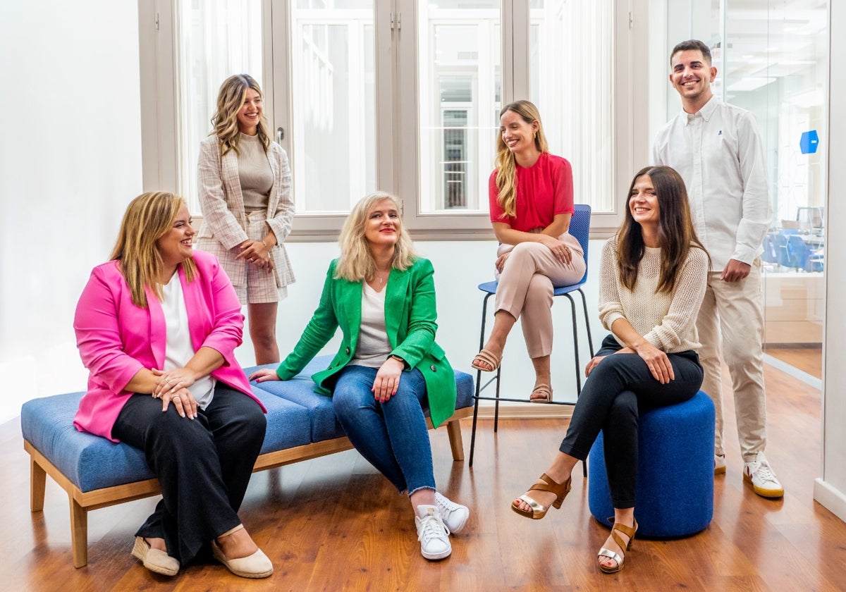 Fátima Doblas, Lucía López, Katrin Püttmann, Silvia Trillo, Inmaculada García y Juan Tapia.