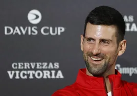 Novak Djokovic, en la rueda de prensa ofrecida este miércoles en el Martín Carpen con el equipo serbiode Copa Davis, que debuta este jueves.
