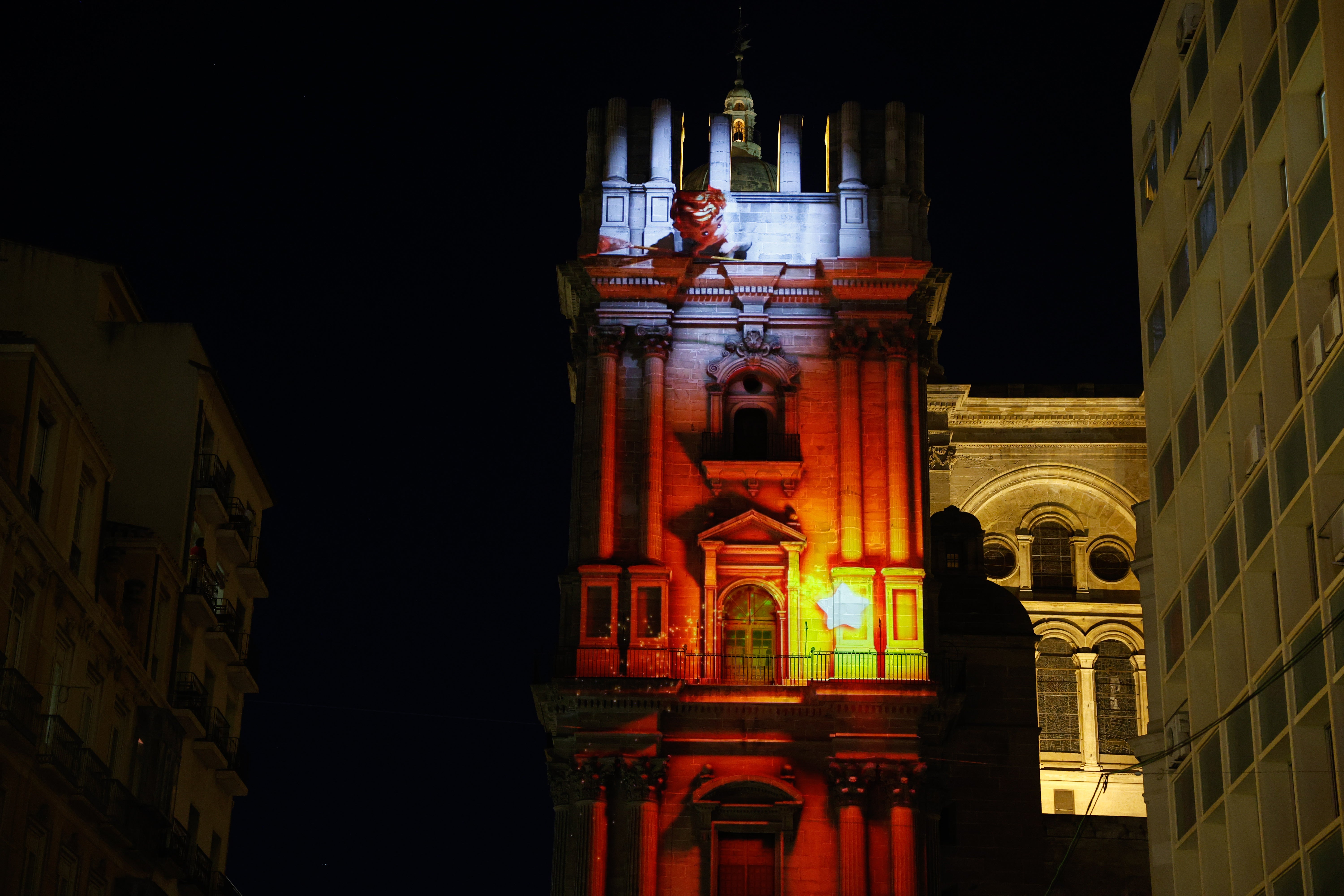 Así es el videomapping y la iluminación de la Catedral de Málaga