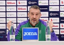 Ibon Navarro, en la rueda de prensa previa al duelo frente al Szombathely.