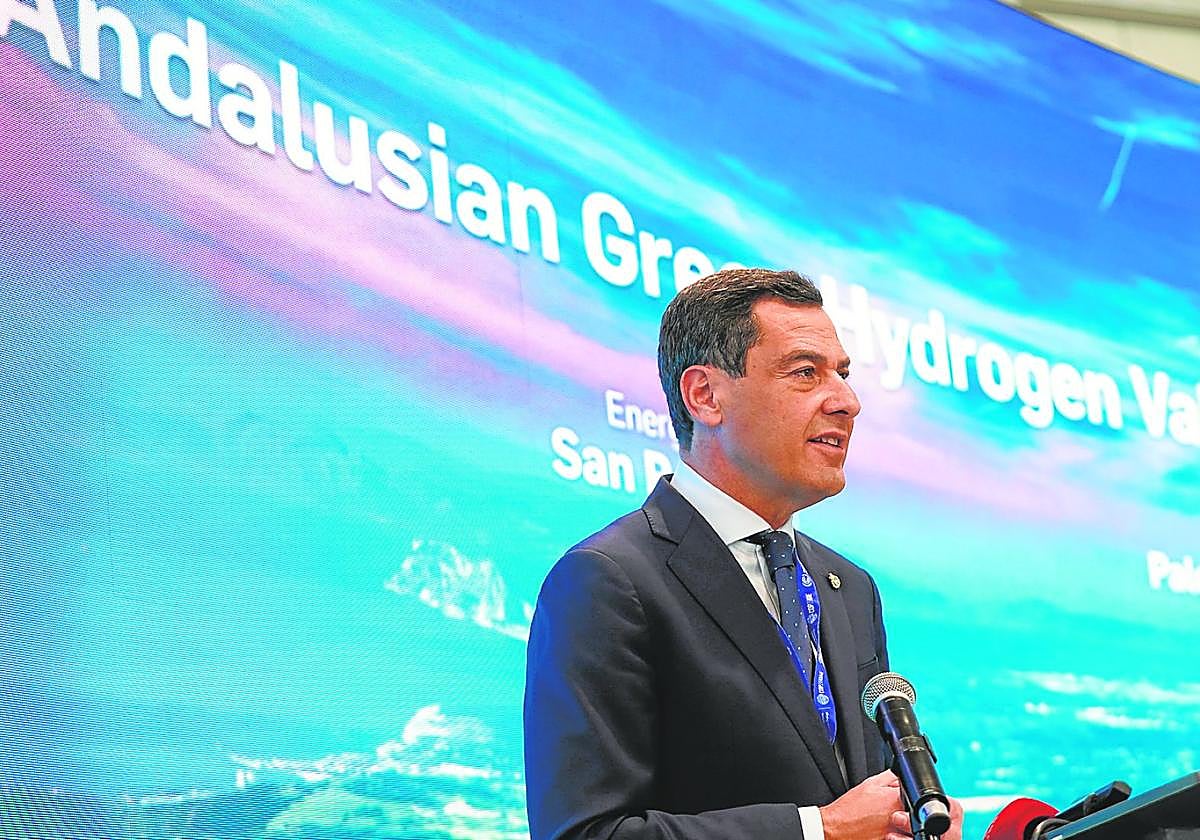 El presidente de la Junta de Andalucía, Juanma Moreno, ayer en la cumbre mundial por el clima que se celebra en Dubái.