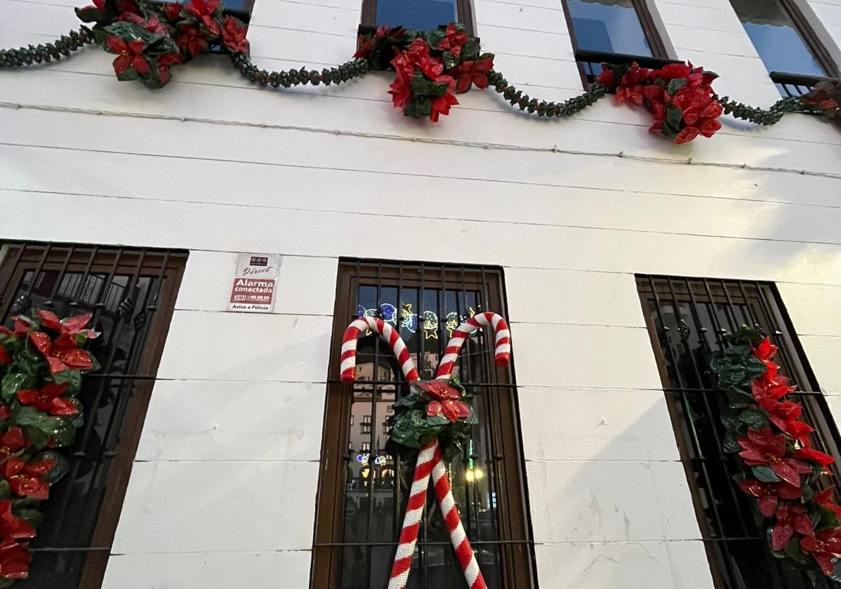 El pueblo malagueño que sorprende con su decoración navideña reciclada