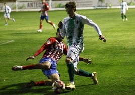 Loren Burón, en el duelo ante el Algeciras.