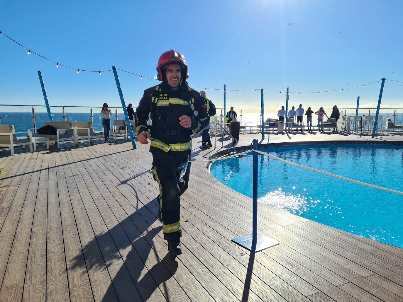 La Carrera Vertical de Fuengirola, en imágenes