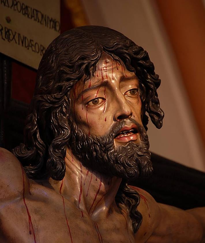 Imagen secundaria 2 - 1: Nuestra Señora de Gracia y Esperanza, cofradía de los Estudiantes de Málaga. 2: Virgen de Nueva Andalucía. 3: Cristo de la Esperanza (Málaga), hermandad de la Salud