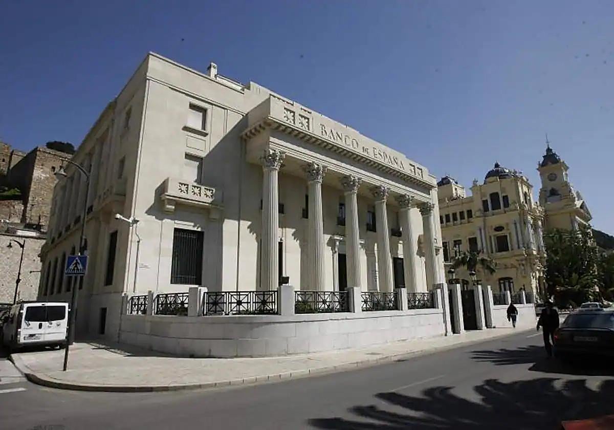 El Banco de España busca personal en Málaga con sueldos de más de 2.500 euros