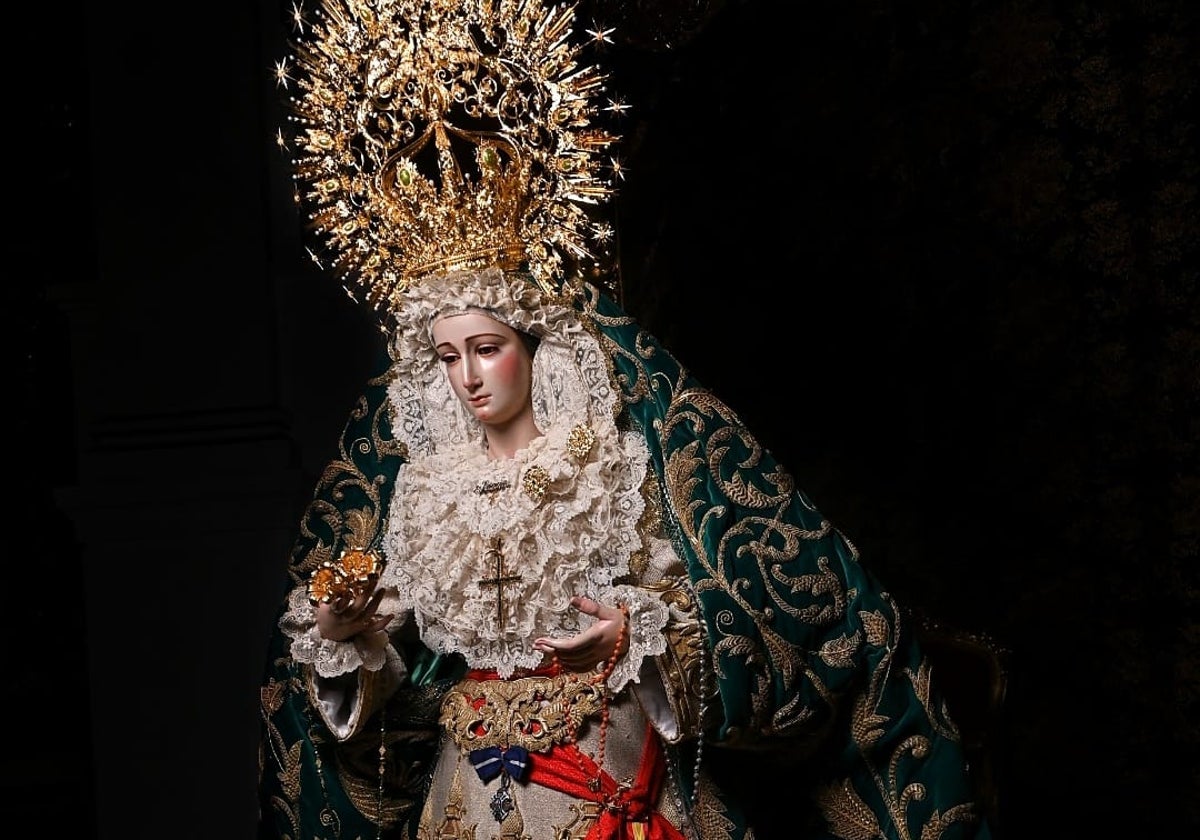 Estudiantes ha presentado este lunes los actos de la efeméride la su Virgen.