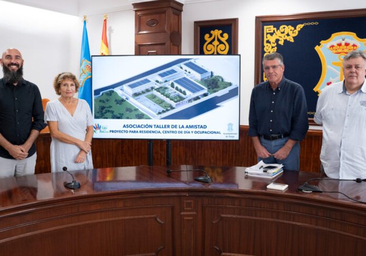 Acto de presentación del futuro centro residencial para personas con discapacidad en Nerja.