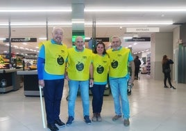 Un grupo de voluntarios en la Gran Recogida de este 2023.