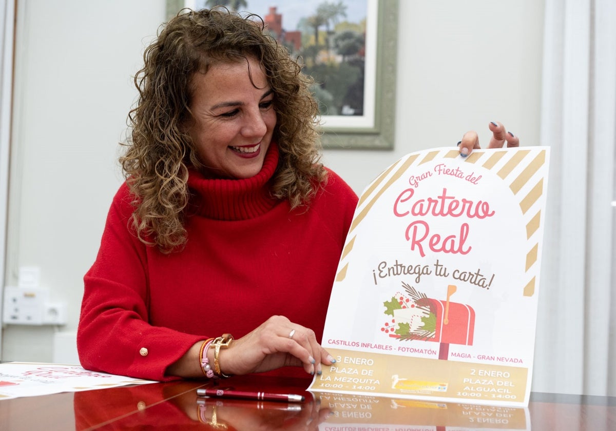 La concejal de Festejos, Yolanda Peña, presenta las fiestas del cartero real.