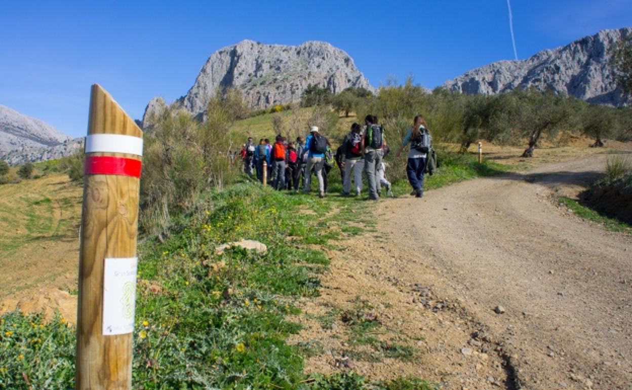 La Diputación dedica 2,6 millones de euros al mantenimiento de la Gran Senda de Málaga