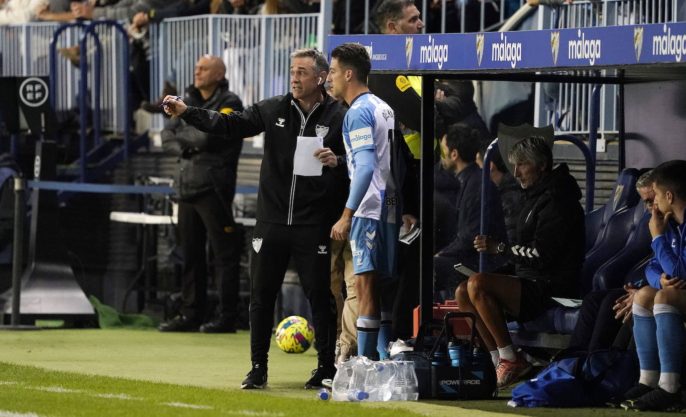 La Rosaleda pasó del 'Manolo, vete ya' a celebrar el empate en menos de un minuto