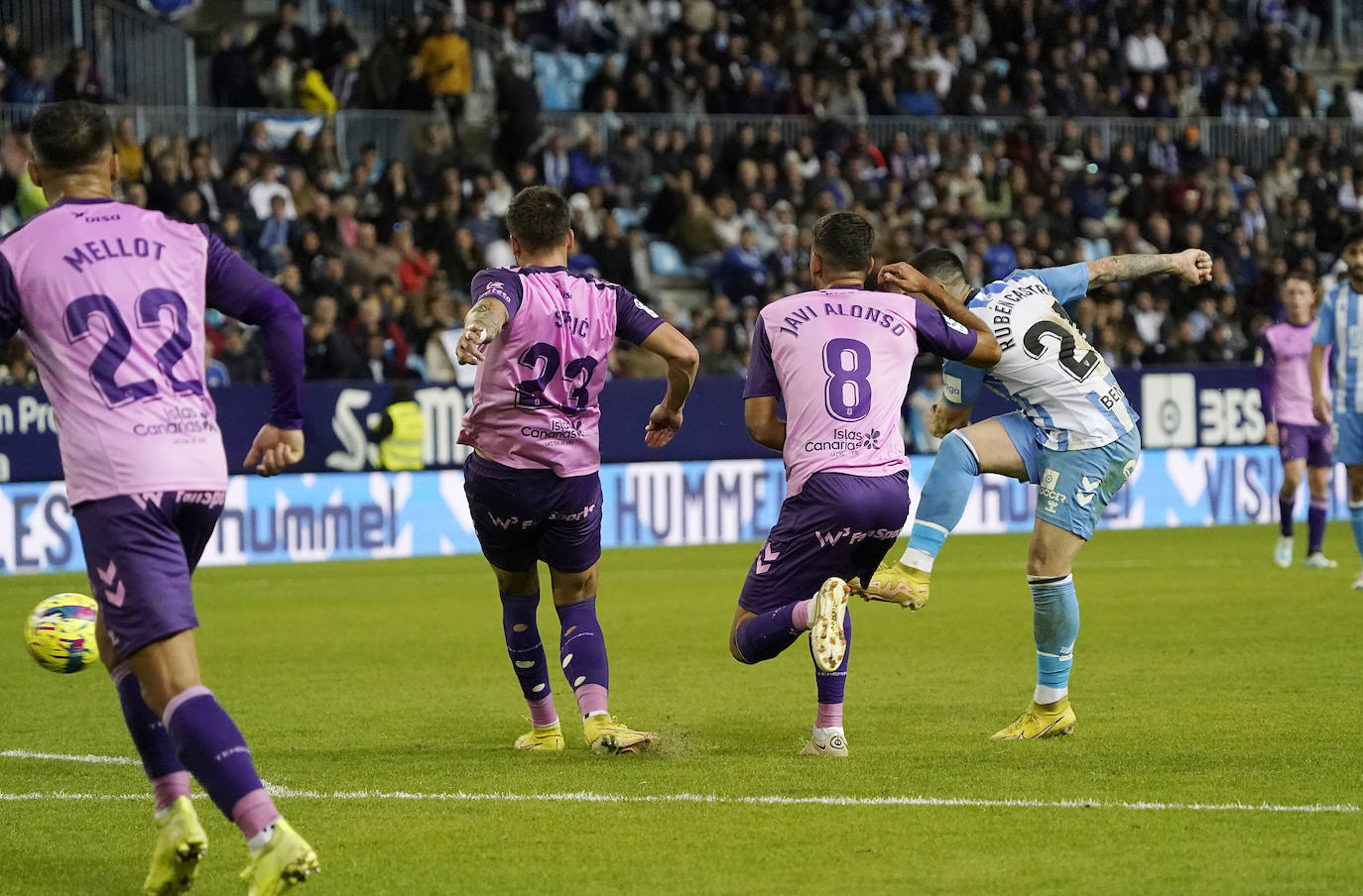 La Rosaleda pasó del 'Manolo, vete ya' a celebrar el empate en menos de un minuto