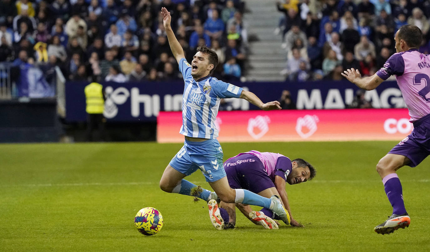 La Rosaleda pasó del 'Manolo, vete ya' a celebrar el empate en menos de un minuto