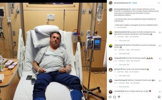 Imagen distribuida este lunes en una red social, donde se ve a Bolsonaro postrado en la cama de un hospital que no se identifica.