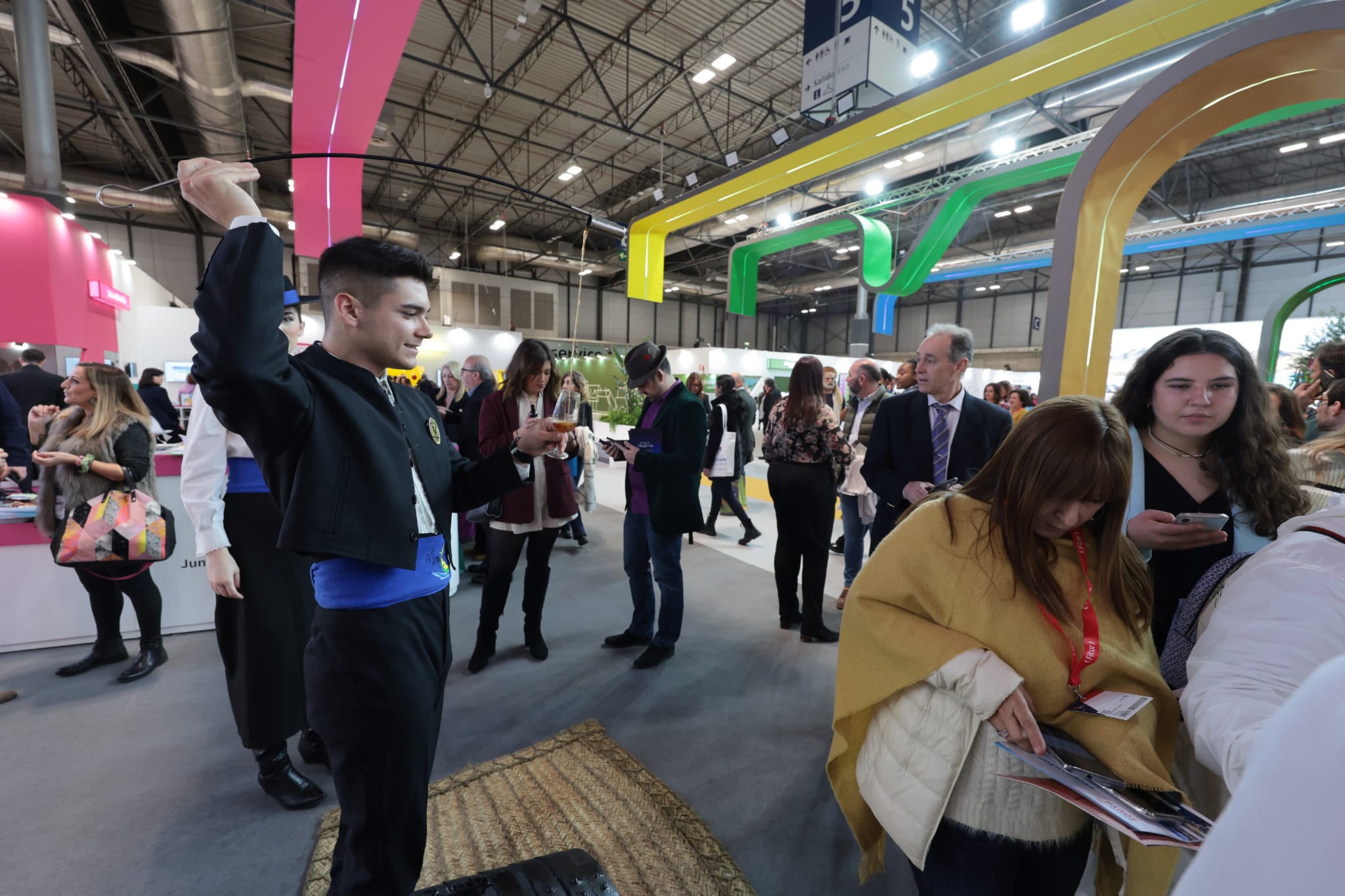 Jornada del viernes en la Feria Internacional de Turismo (Fitur) que se celebra en IFEMA. 