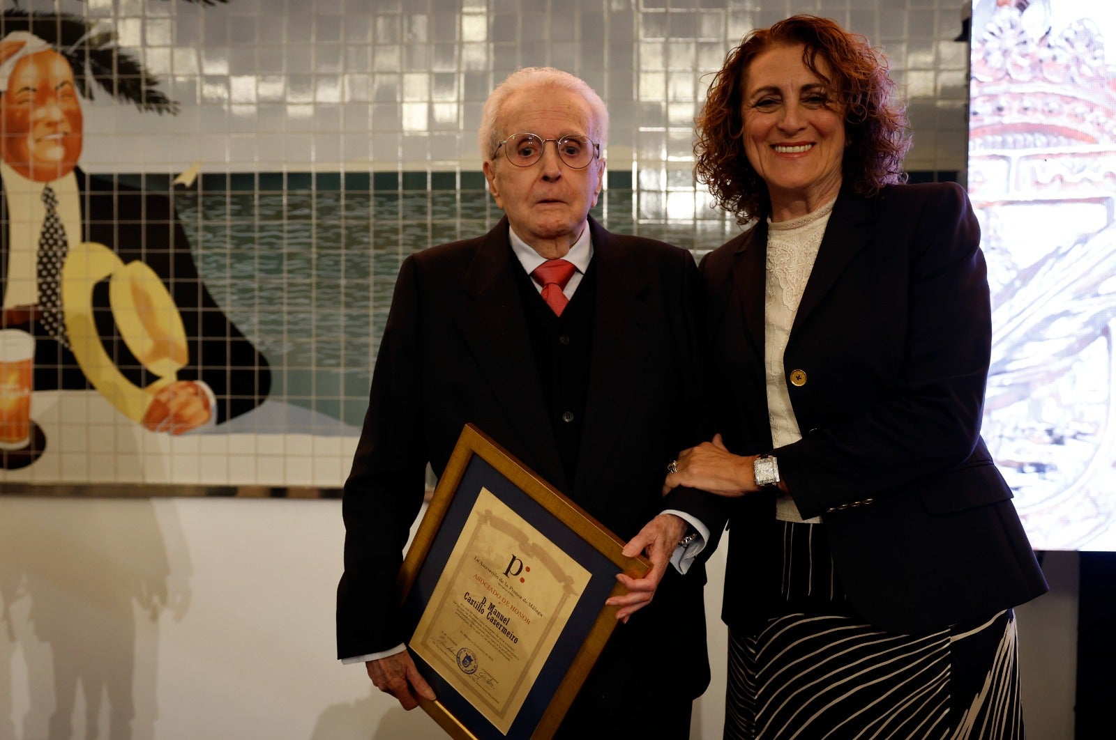 La Asociación de la Prensa de Málaga entrega su Medalla de Honor del Periodista a Azucena Cervantes y a la UMA y la distinción de Socio de Honor a Manuel Castillo Casermeiro