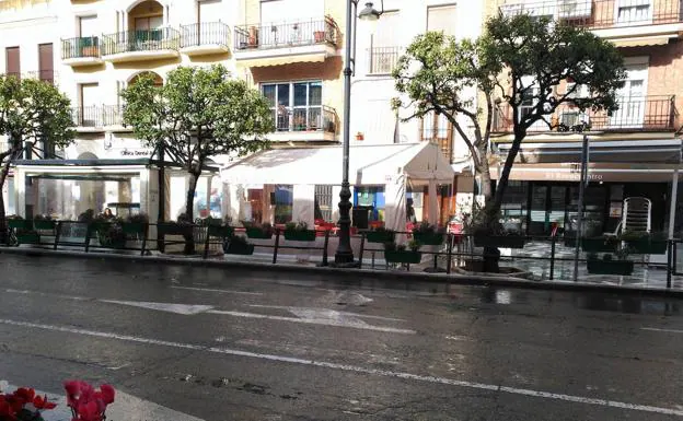 La Cantina se encuentra en la Alameda de Andalucía.