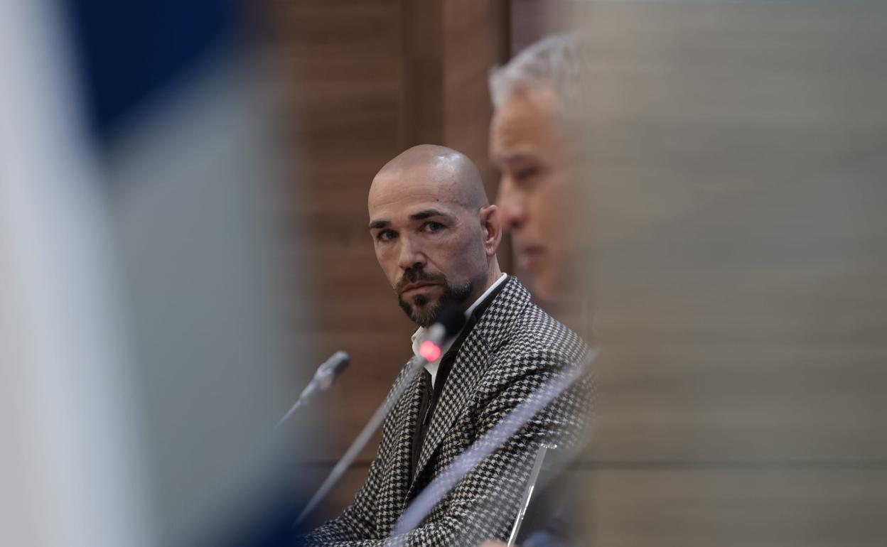 Manolo Gaspar, este jueves en la rueda de prensa de presentación de Sergio Pellicer. 