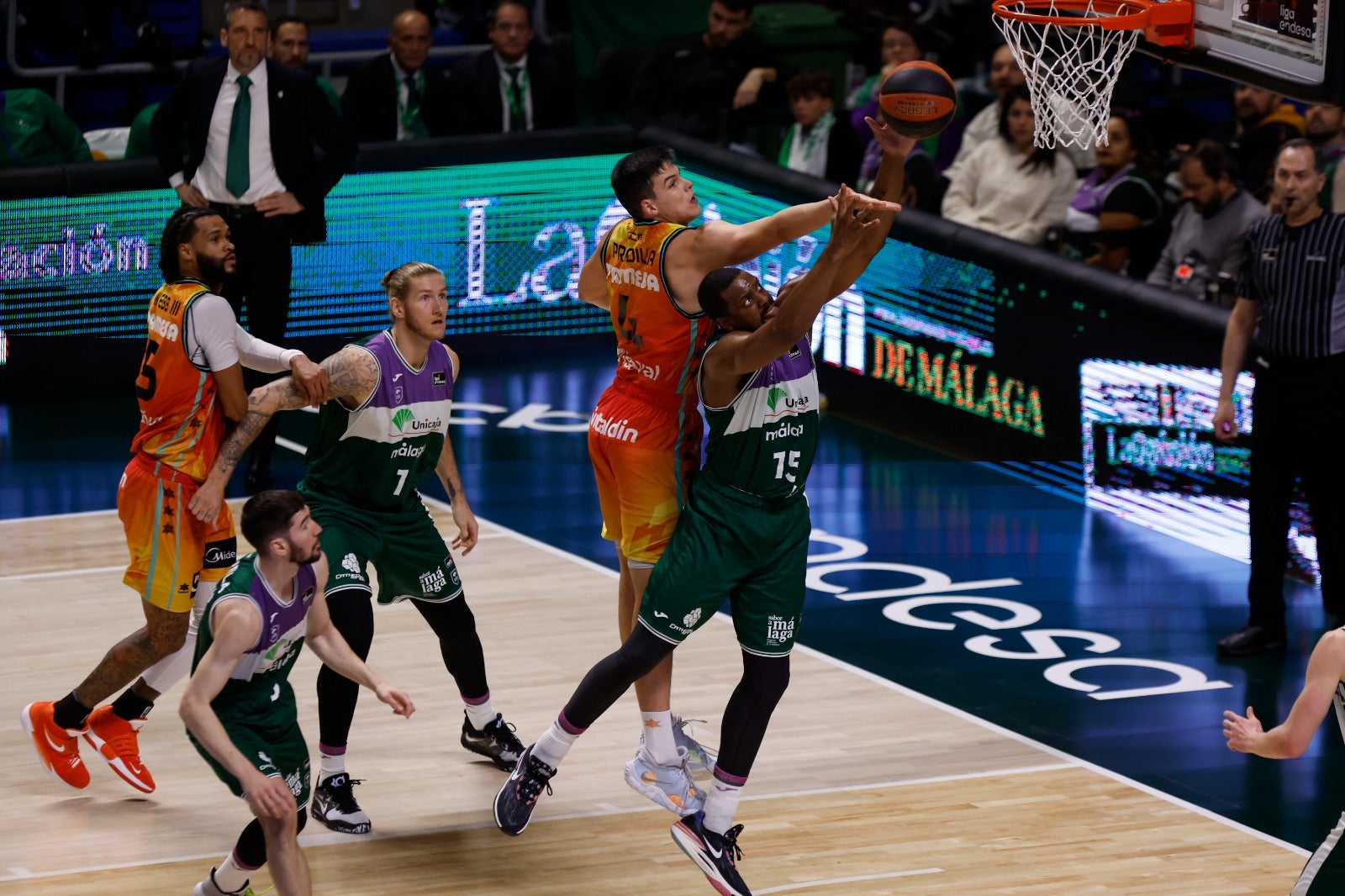 Fotos: La victoria del Unicaja ante el Valencia en imágenes